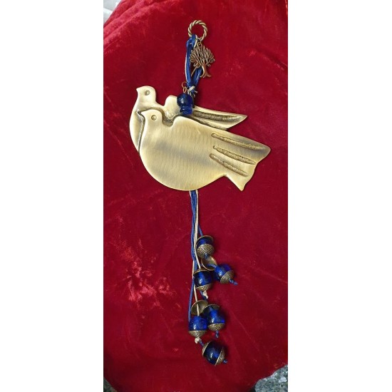 Charm ,pair of bronze pigeons