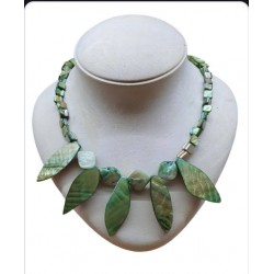 NECKLACE WITH SHELL BEADS 43CM